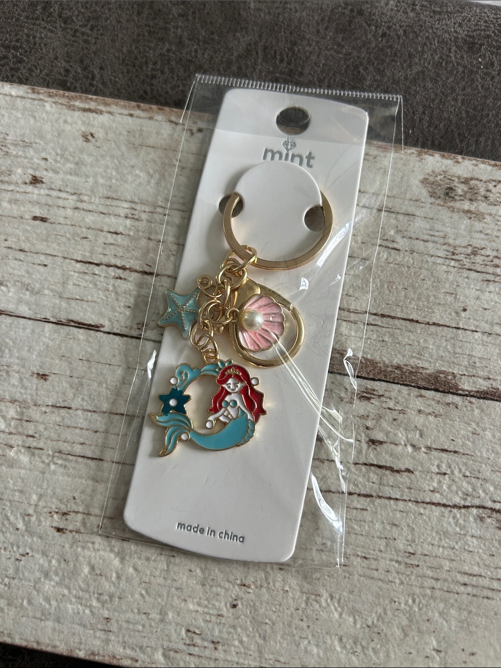 5-)25 Mint Mermaid Enamel Keychain - Teal, Pink, Gold